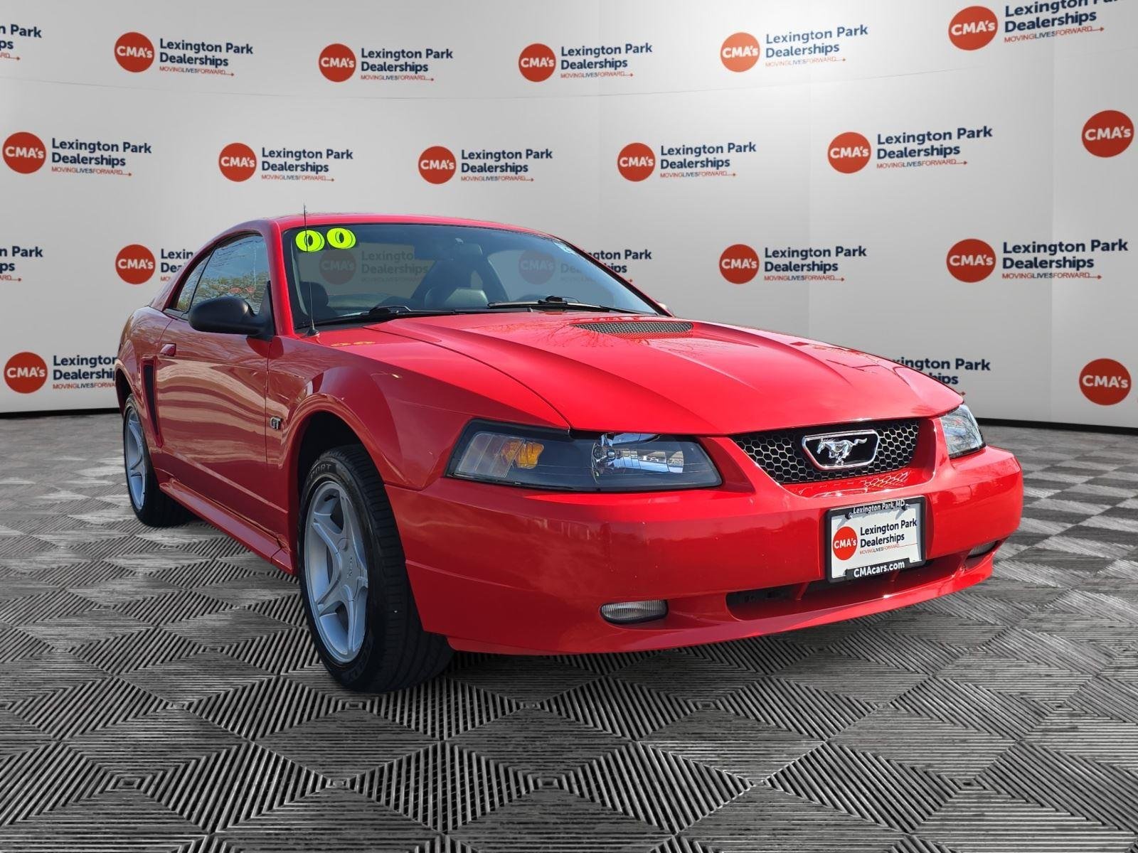 Used 2000 Laser Red Ford GT image 1