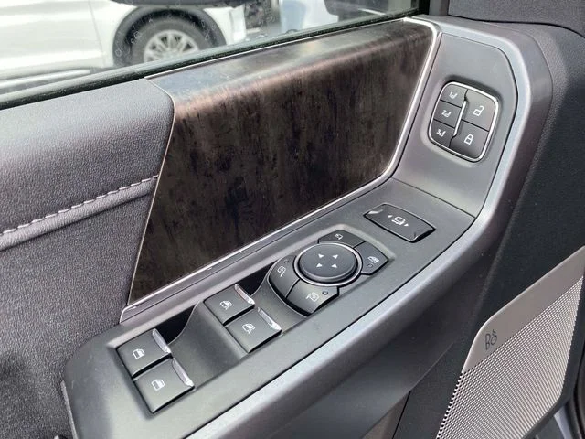 New 2026 Glacier Gray Metallic Tri-Coat Ford Lariat image 9
