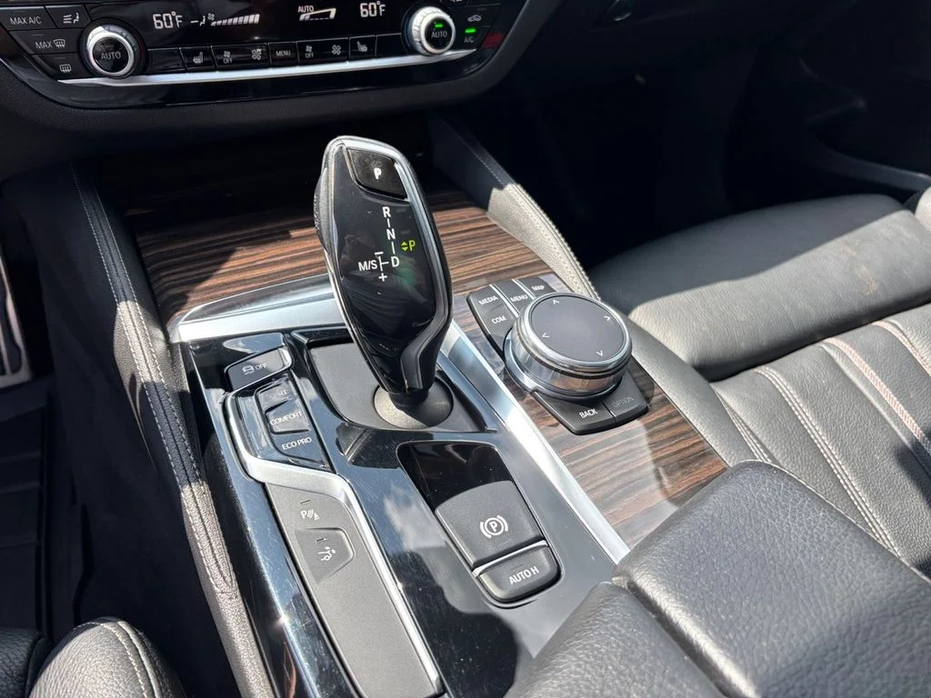 Used 2018 Black BMW 640 Gran Turismo i xDrive image 30