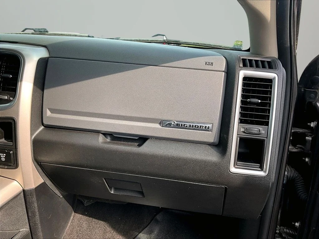 Used 2018 Gray Ram Big Horn image 17