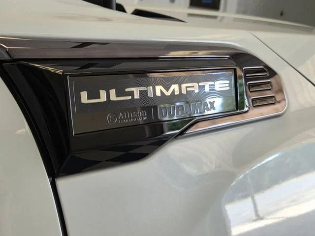 New 2026 Glacier White Tricoat GMC Denali Ultimate image 18