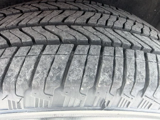 Used 2020 SILVER ICE METALLIC Chevrolet LT Cloth image 35