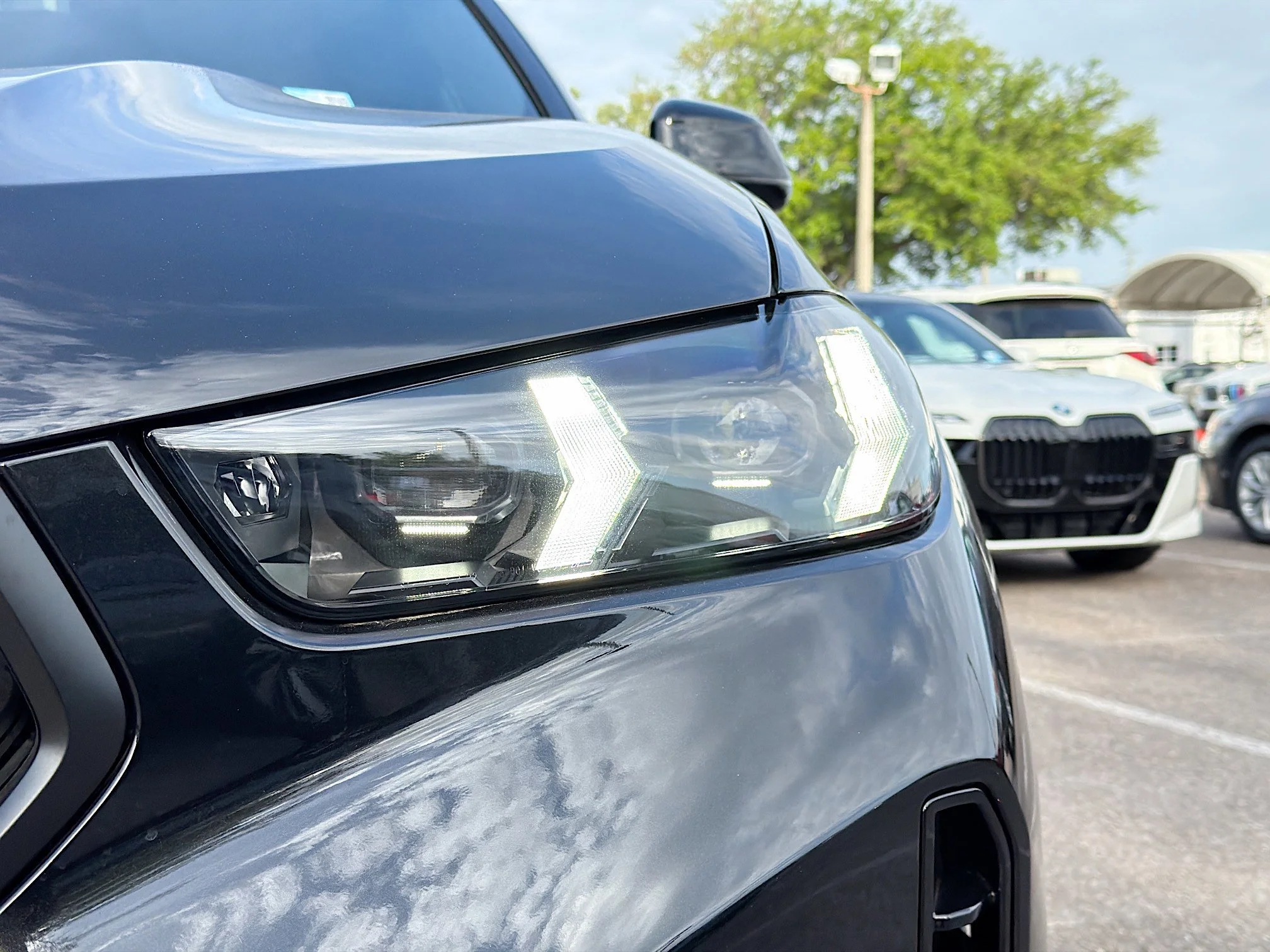 New 2026 Black Sapphire Metallic BMW xDrive40i image 9