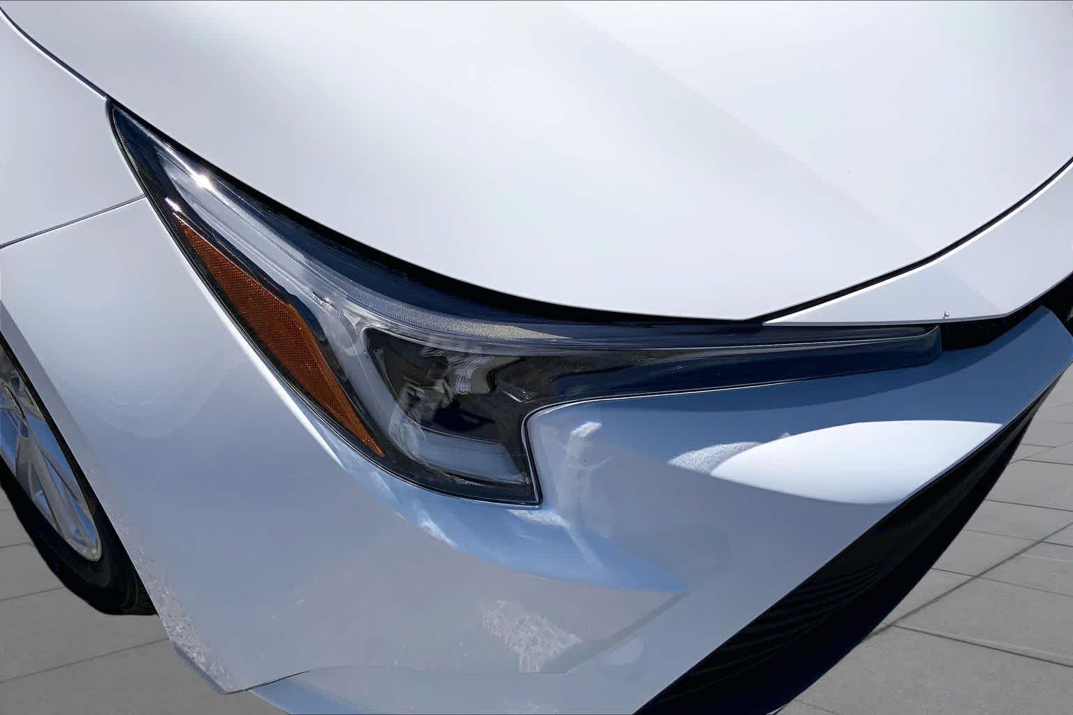 2026 Toyota Corolla LE - Photo 25