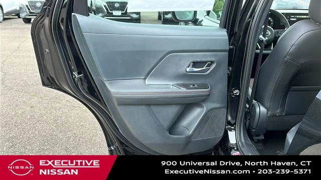Used 2025 Black Nissan SR image 21