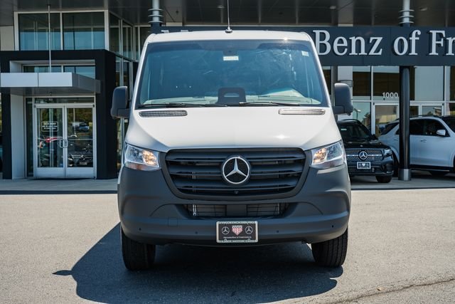 New 2026 Arctic White Mercedes-Benz Crew 144 WB image 2