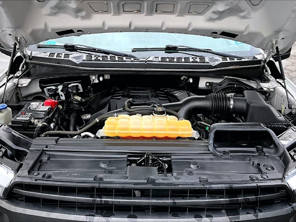 Used 2018 Oxford White Ford XL image 30