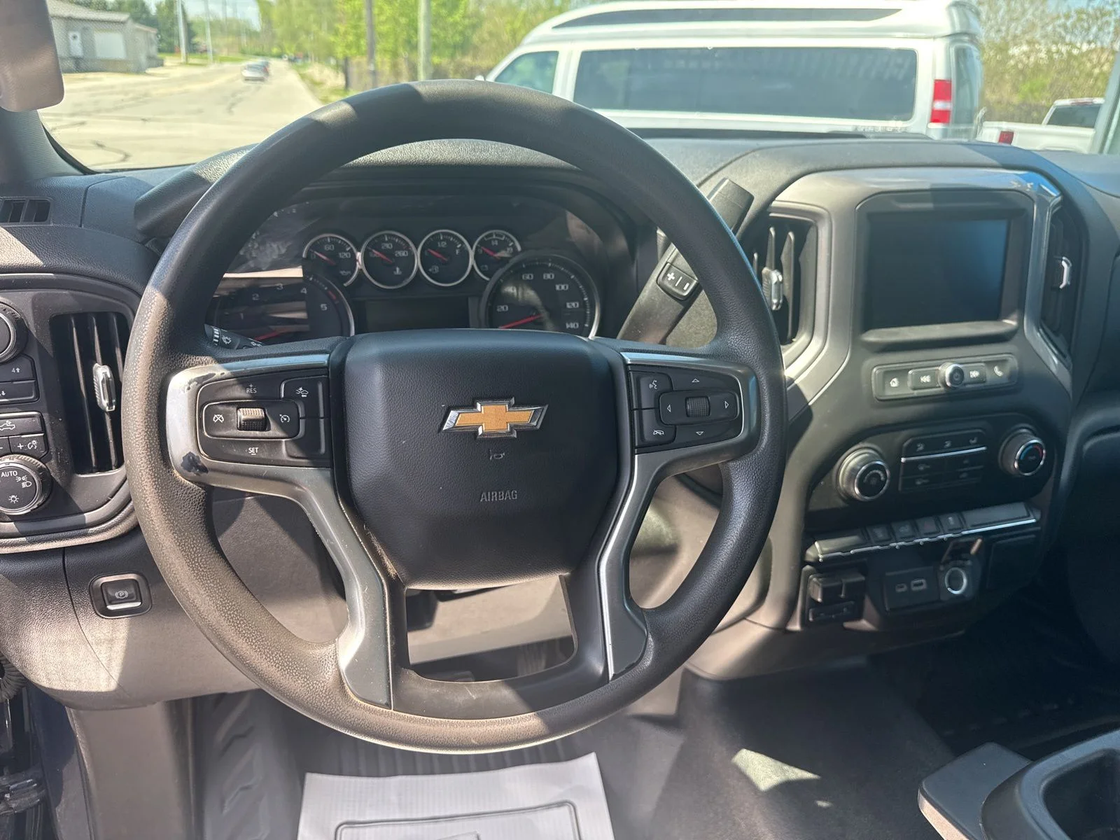 Used 2021 Blue Chevrolet Work Truck image 14
