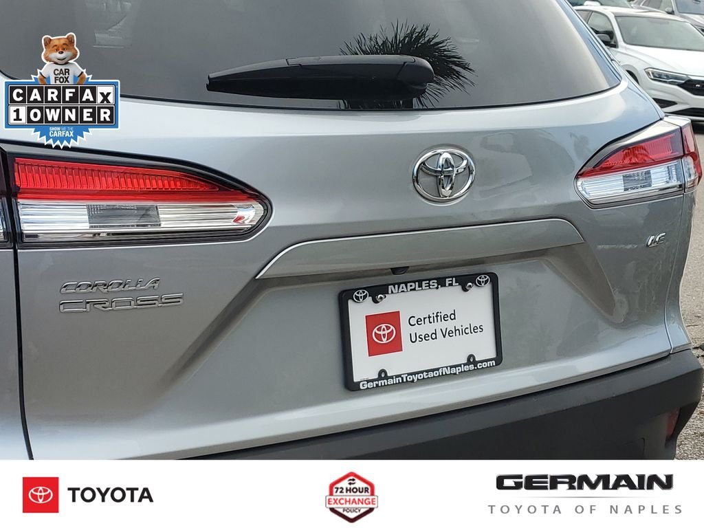 Used 2025 Silver Toyota LE image 17