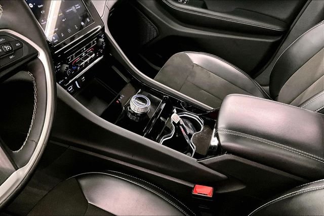 2023 Jeep Grand Cherokee Altitude - Photo 17