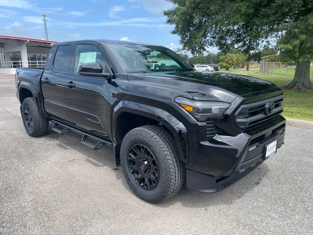 New 2026 Toyota Tacoma SR5 4X2 DOUBLE CAB