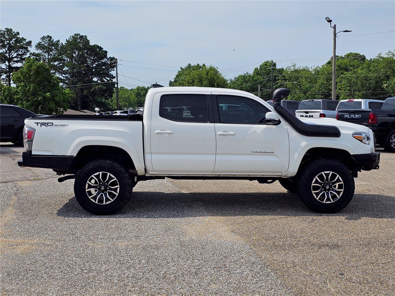 2023 Toyota Tacoma TRD Sport - Photo 7
