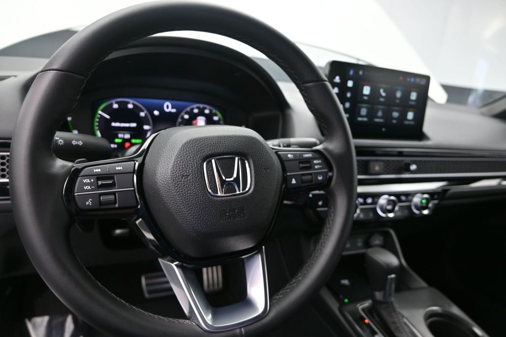 Used 2025 White Honda Sport image 18