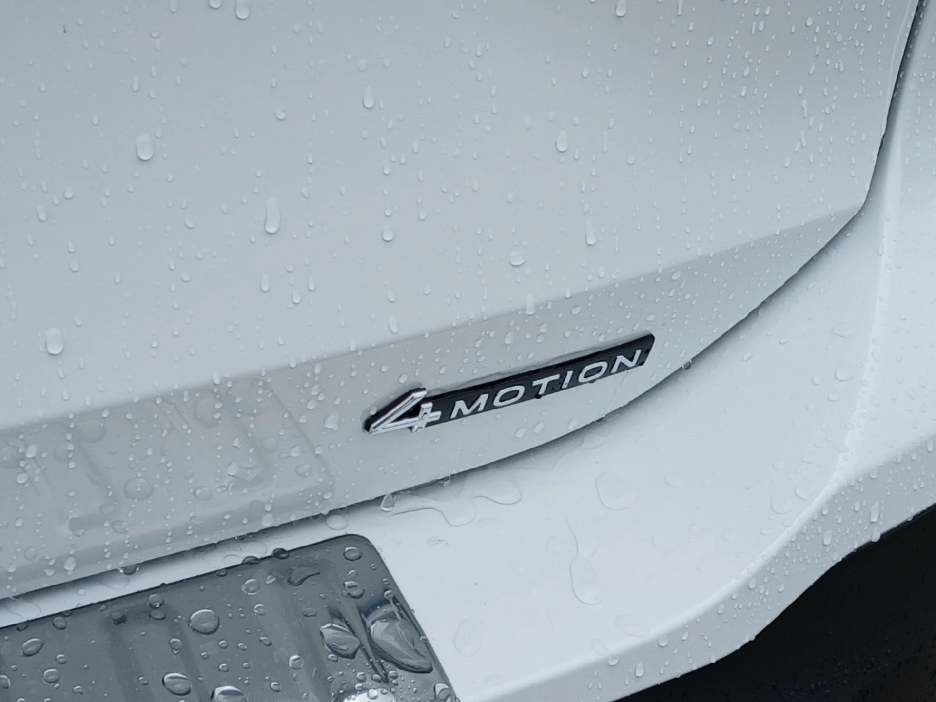 New 2026 Pure White Volkswagen 2.0T S image 24