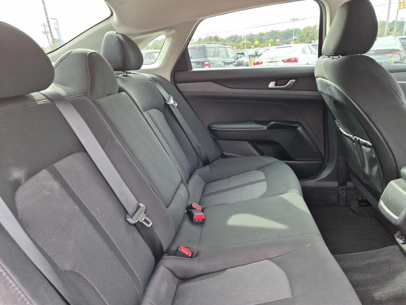 Used 2022 Passion Red Kia LXS image 33