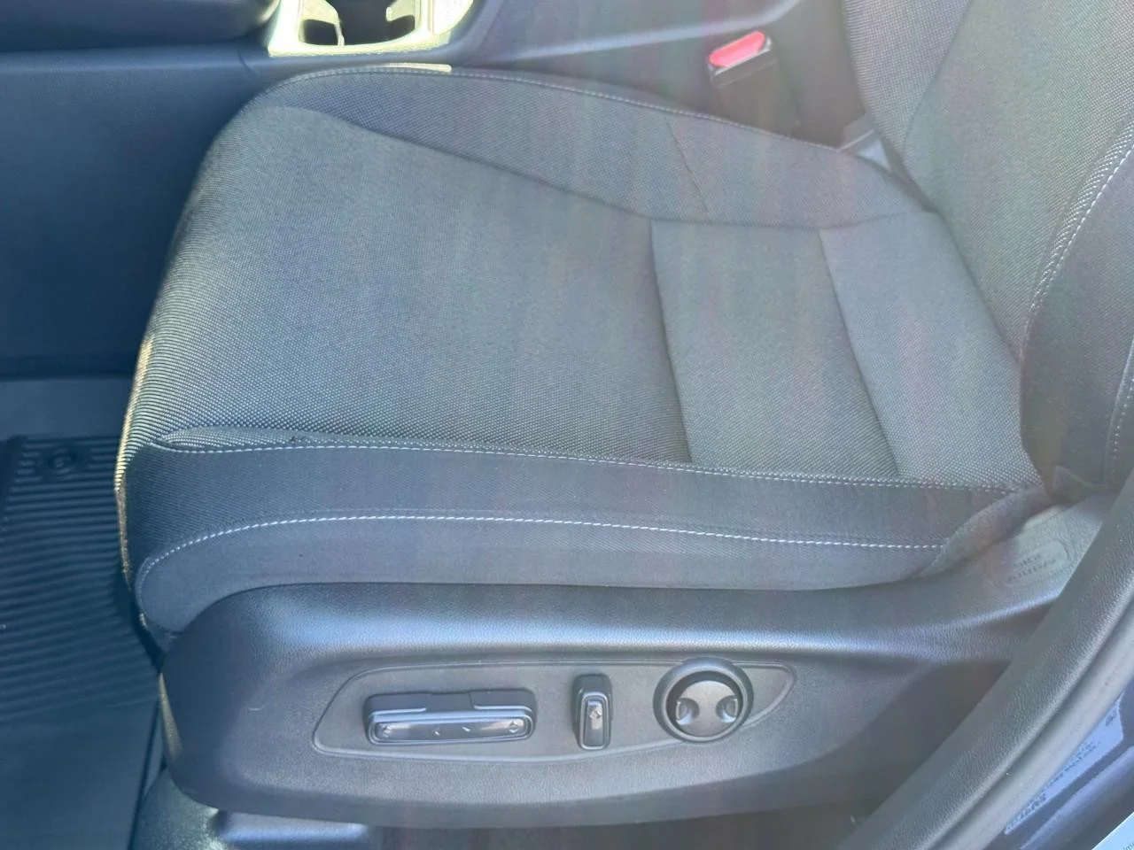 2024 Honda CR-V EX - Photo 17
