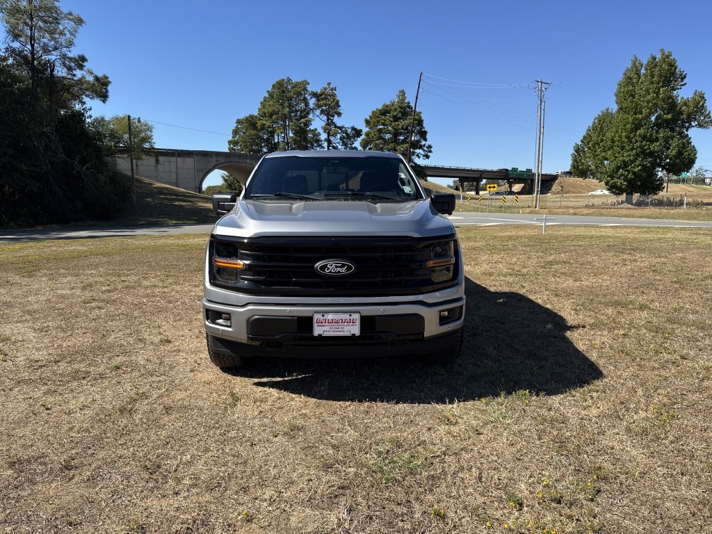 Used 2024 Silver Ford XLT image 2