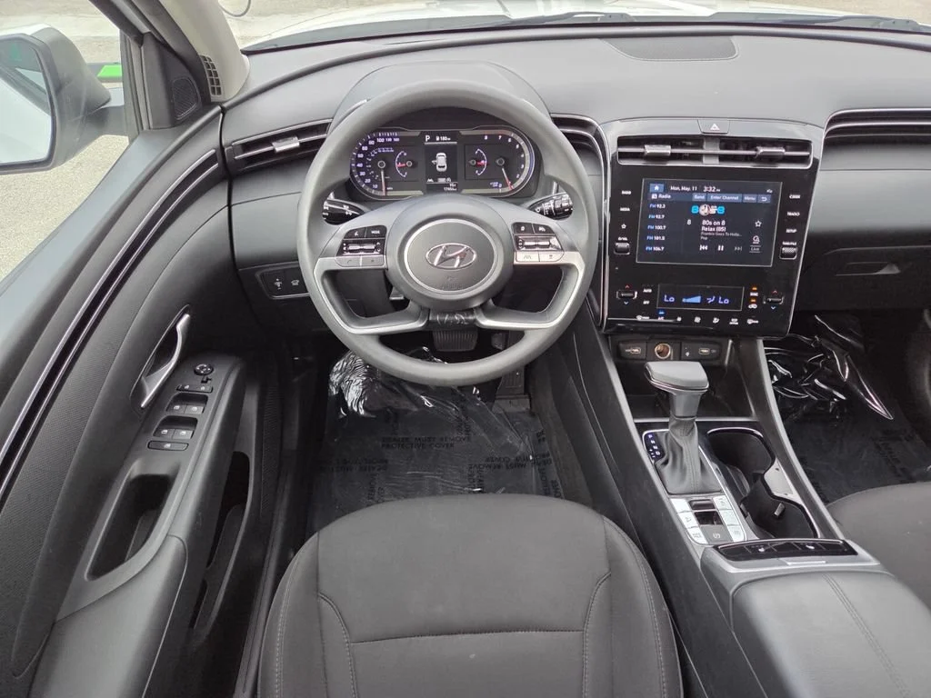 Used 2024 White Pearl Hyundai SEL image 21
