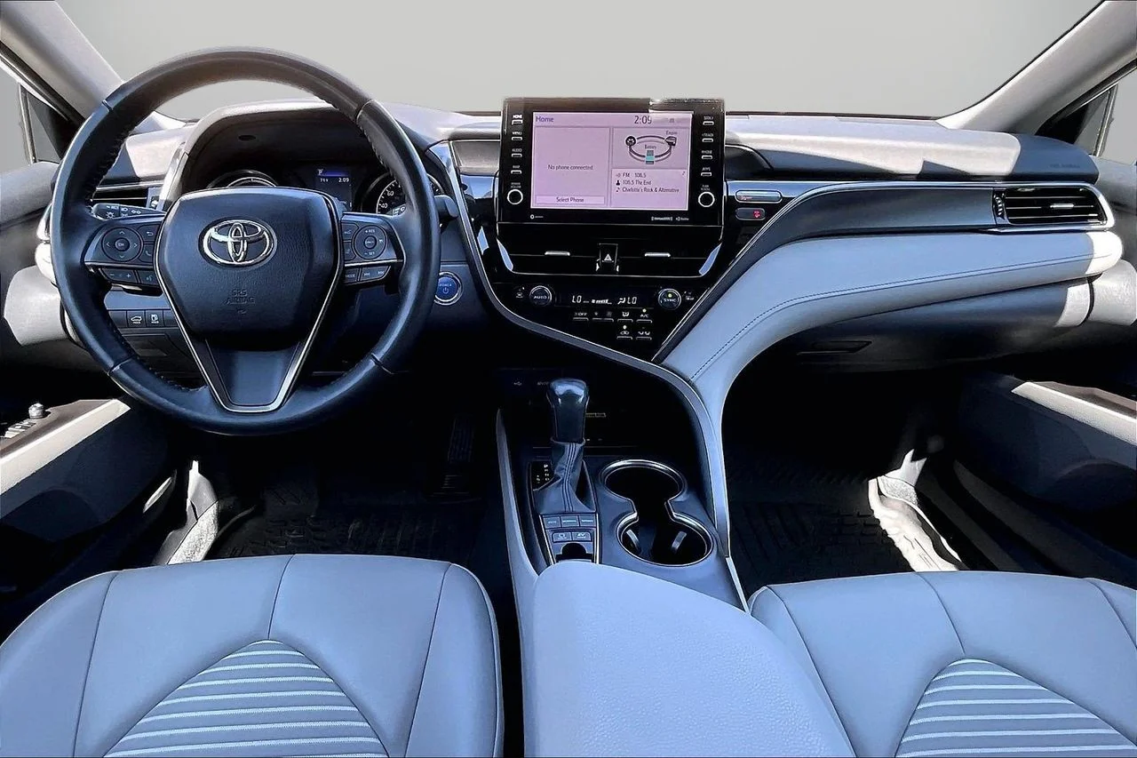 Used 2024 White Toyota SE image 14