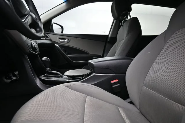 Used 2018 Black Hyundai 2.4 Base image 16