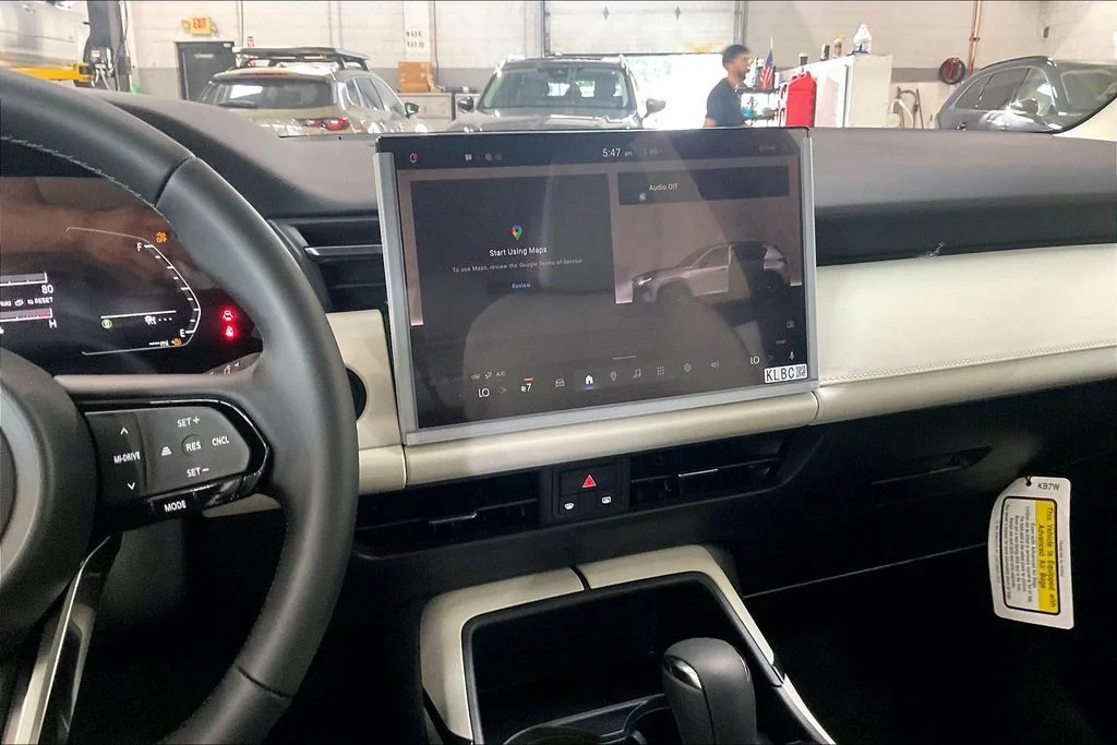 New 2026 Rhodium White Metallic Mazda 2.5 S Preferred AWD image 6