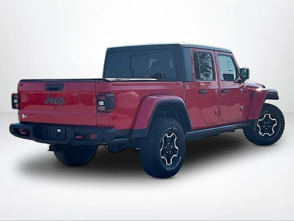Used 2020 Red Jeep Rubicon image 3