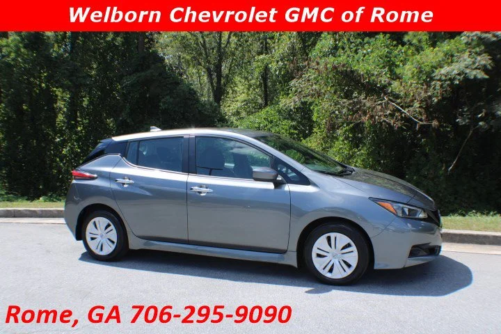 Used 2024 Gray Nissan S image 1