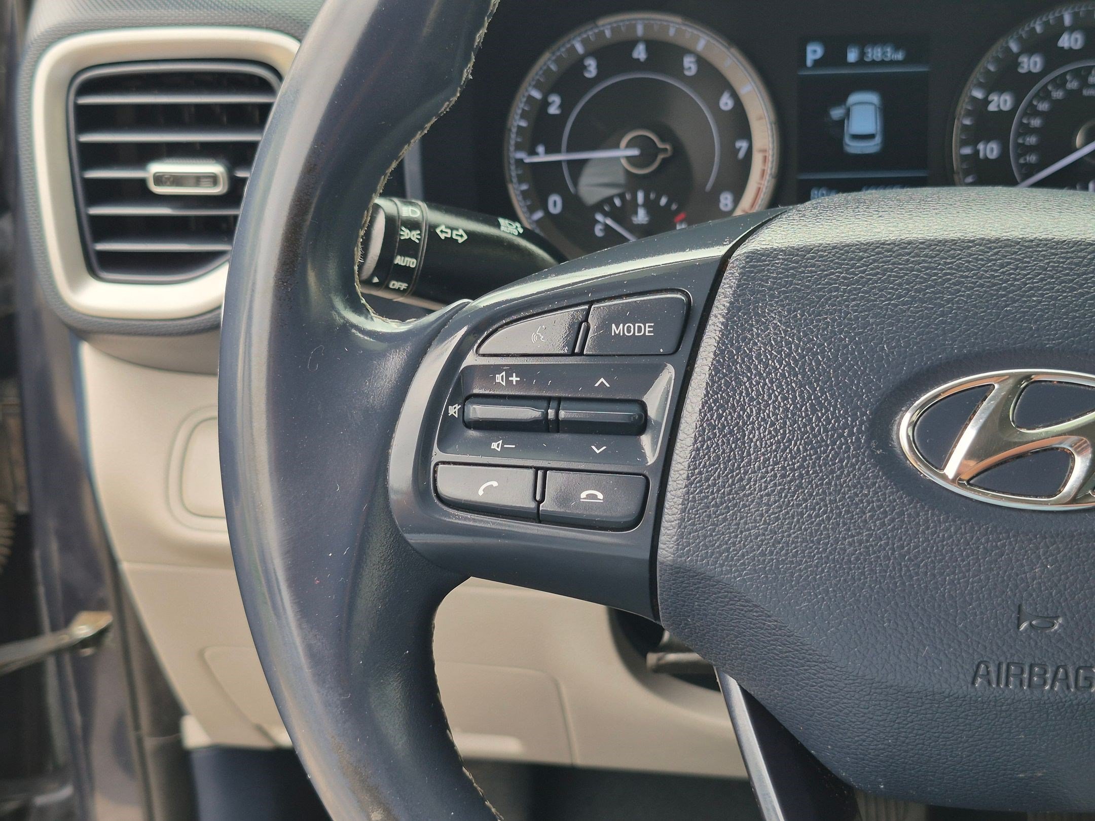 Used 2021 Denim Hyundai Denim image 16