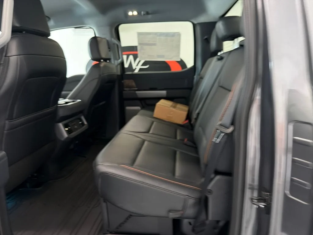 New 2027 Carbonized Gray Metallic Ford F-250® Lariat® image 15