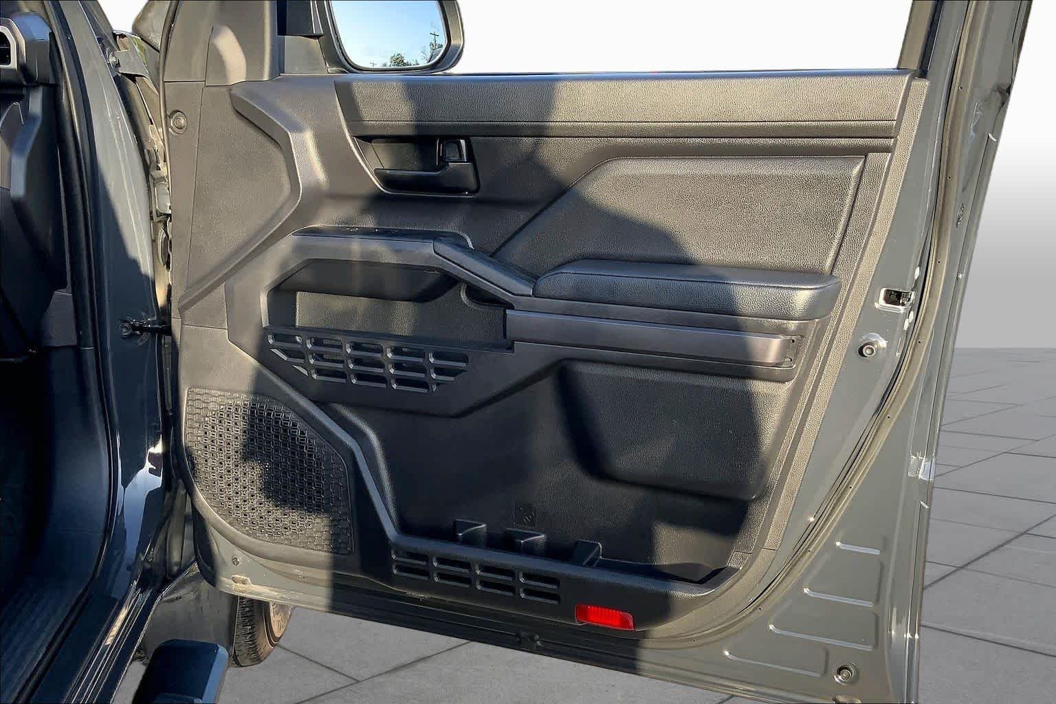 Used 2024 Underground Toyota SR5 image 22