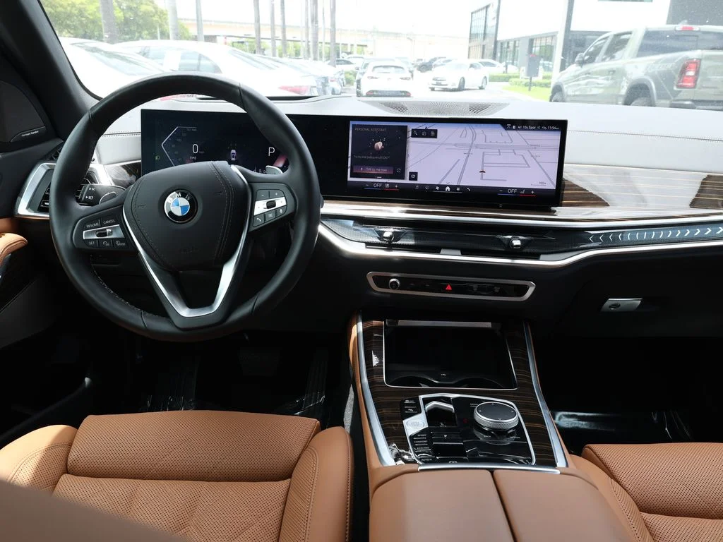 Used 2026 White BMW sDrive40i image 26