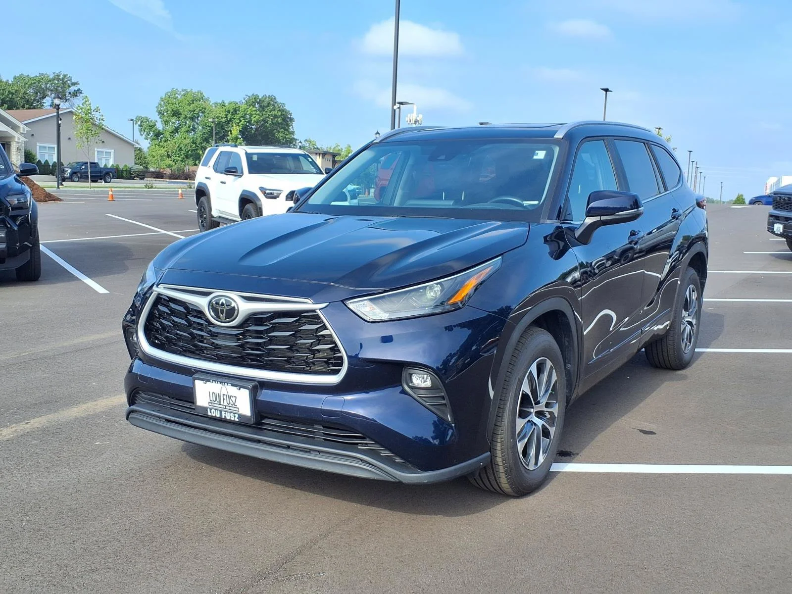 Used 2023 Blueprint Toyota XLE image 31