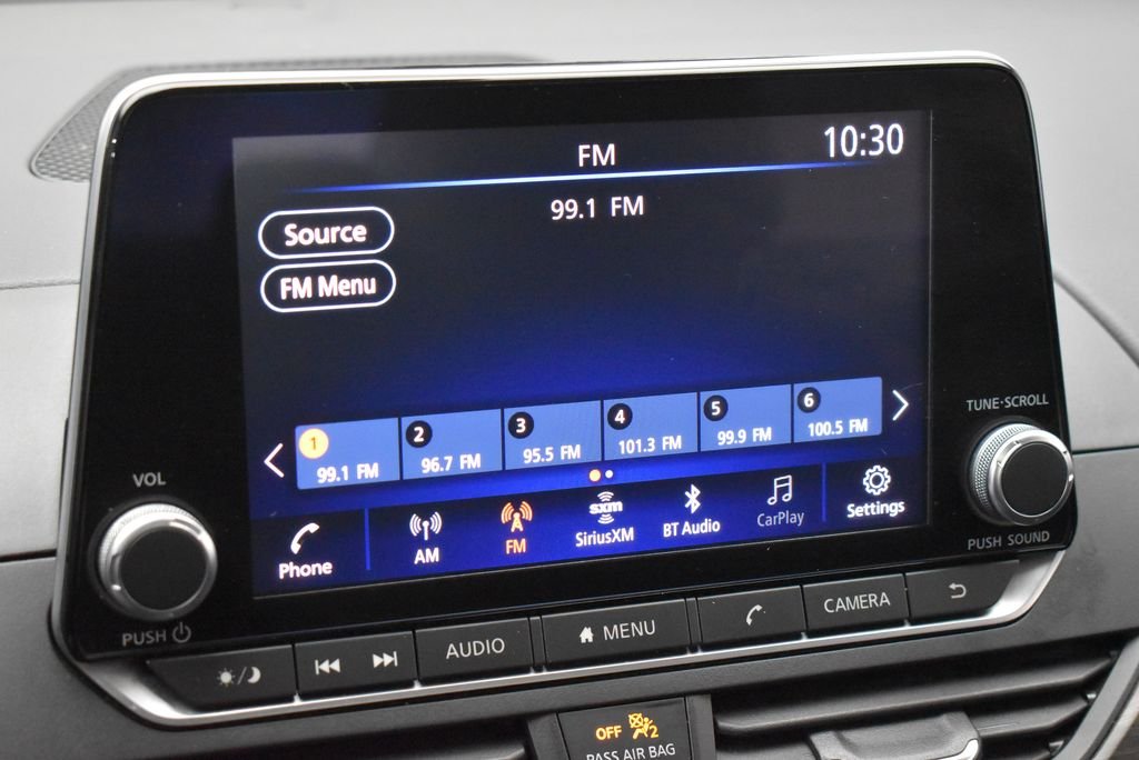 Used 2024  Nissan 2.5 SV image 19