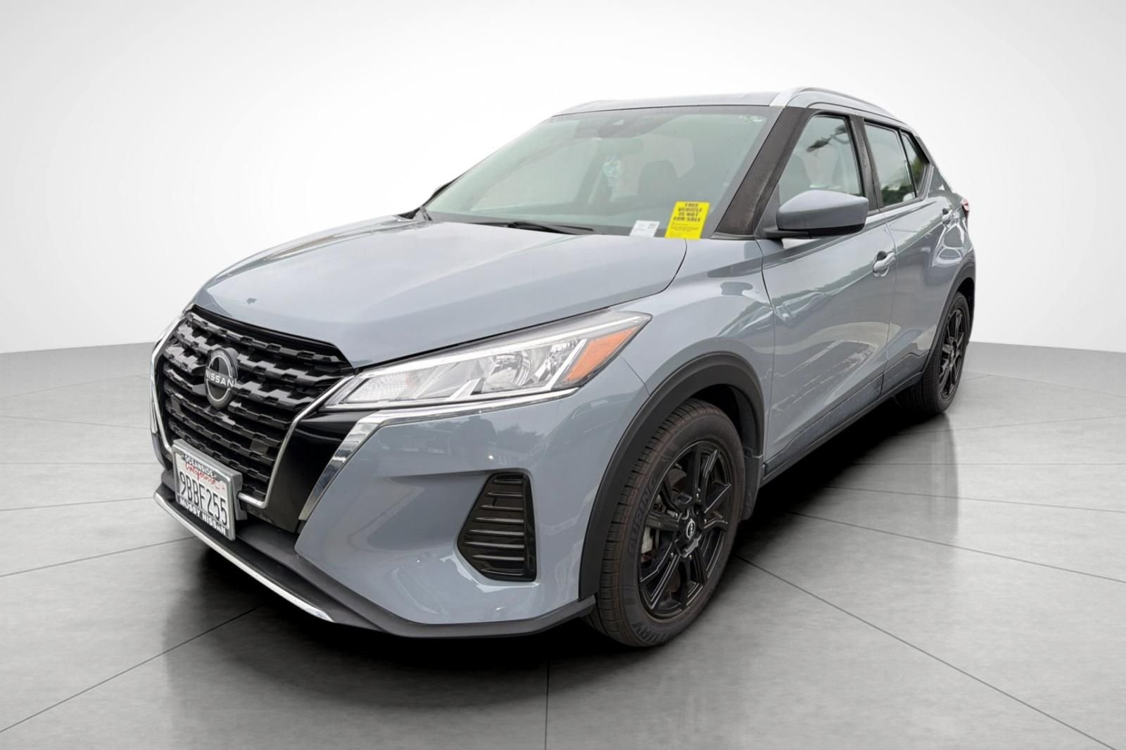 Used 2022 Nissan Kicks SV with VIN 3N1CP5CV7NL506614 for sale in Laguna Niguel, CA