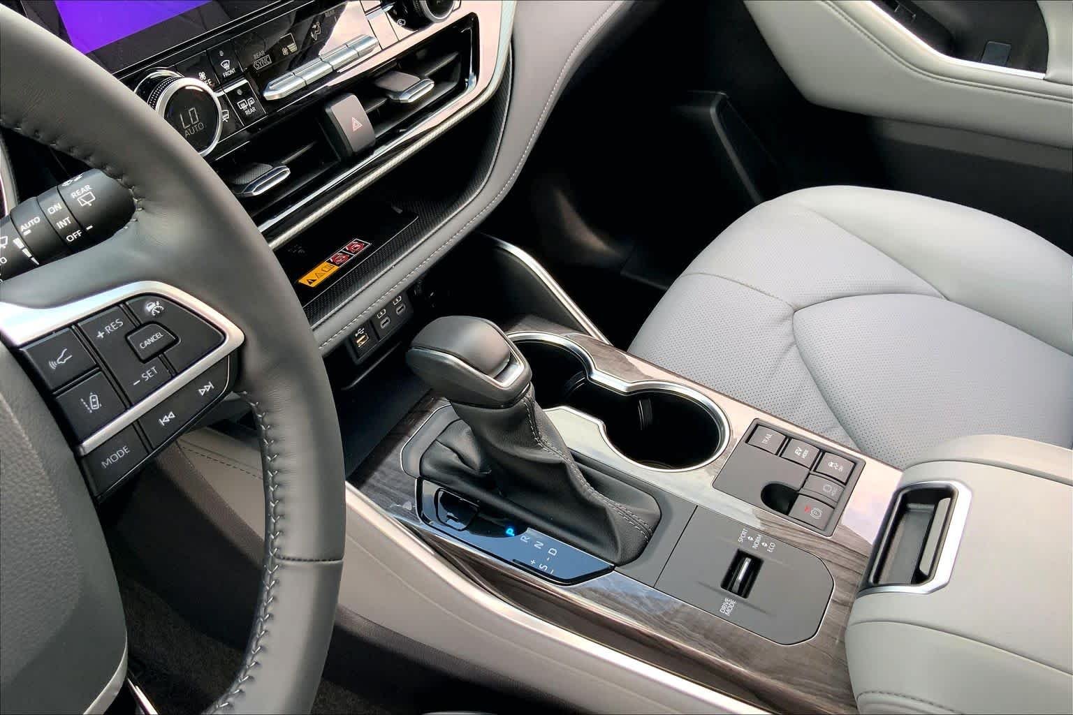 Used 2025 Celestial Silver Metallic Toyota Hybrid Platinum image 16
