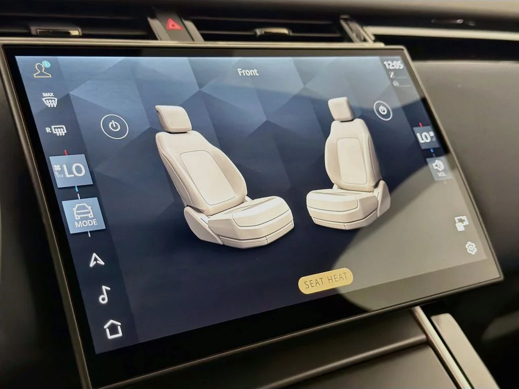 New 2026 Fuji White Land Rover S image 21
