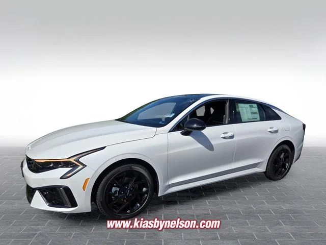 New 2026 White Kia GT-Line image 3