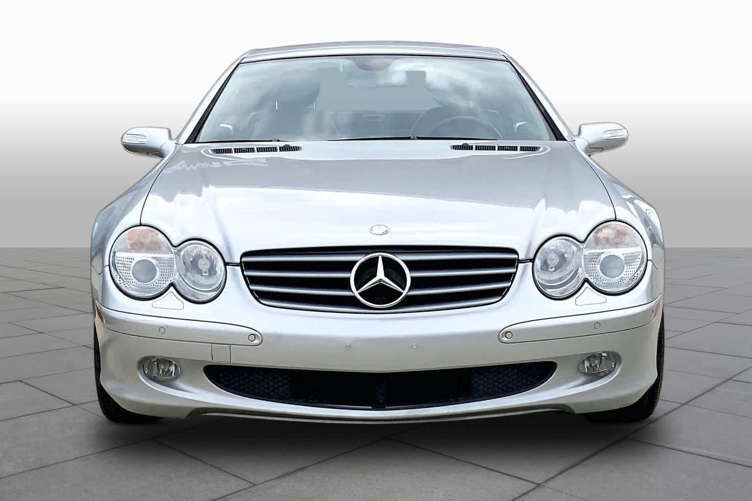 Pre-Owned 2005 Mercedes-Benz SL500 5.0L