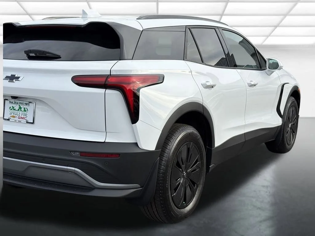 2026 Chevrolet Blazer EV LT - Photo 40
