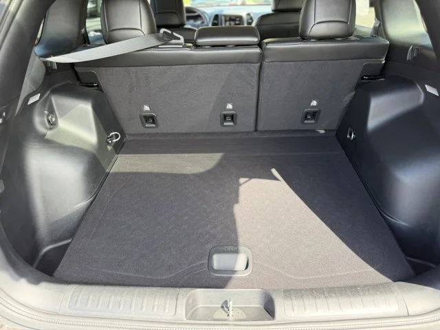 Used 2021 Spitfire Orange Clearcoat Jeep Altitude image 15