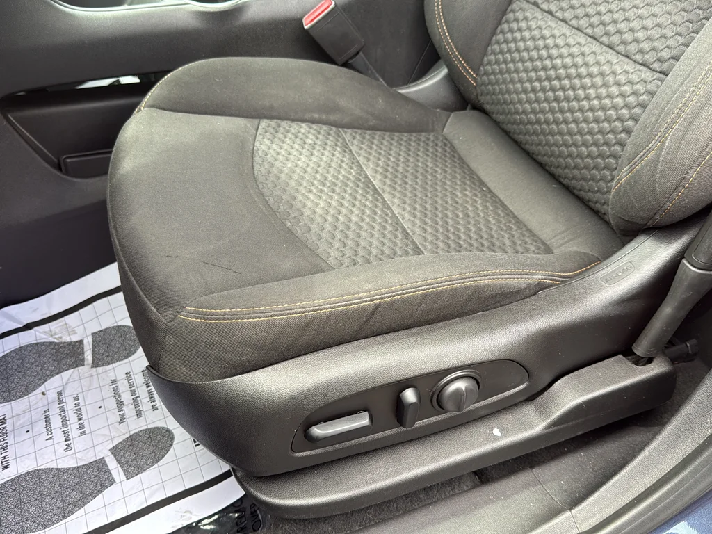 Used 2019 Blue GMC SLE image 30