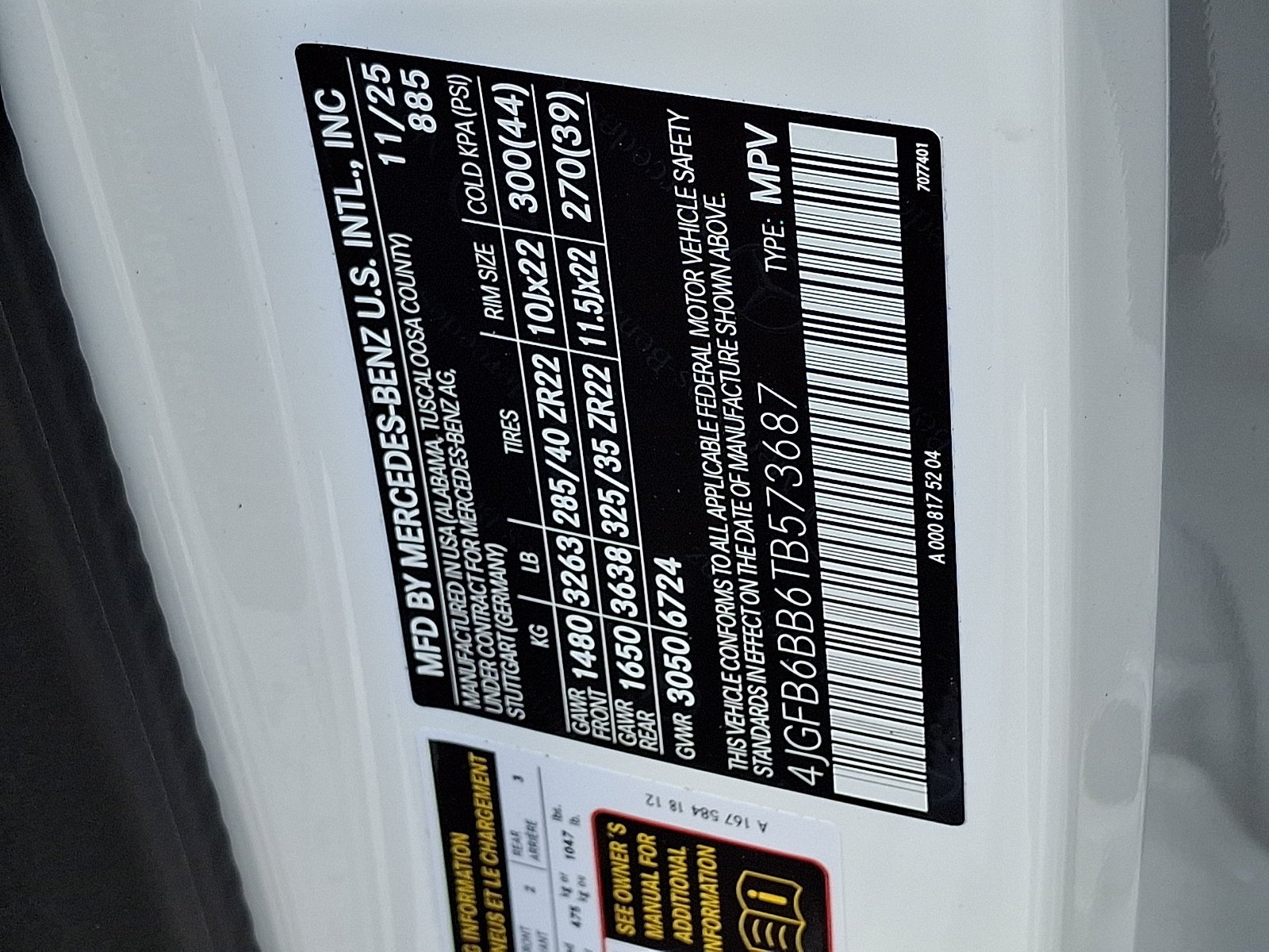 New 2026 MANUFAKTUR Moonlight White Metallic Mercedes-Benz AMG® GLE 53 4MATIC+ SUV image 43