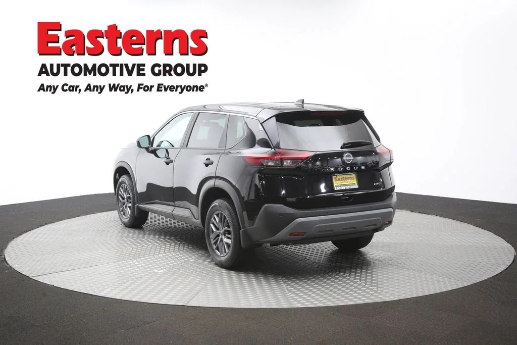 Used 2023 Black Nissan S image 59