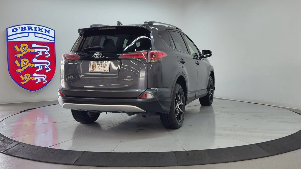 Used 2018 Magnetic Gray Metallic Toyota SE image 5