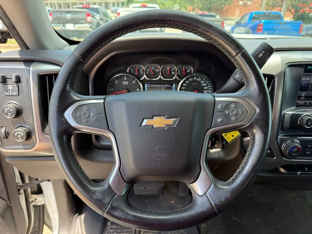 Used 2014 White Chevrolet LT image 15
