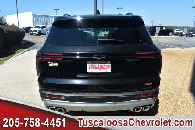 New 2026 Mosaic Black Metallic Chevrolet Z71 image 8