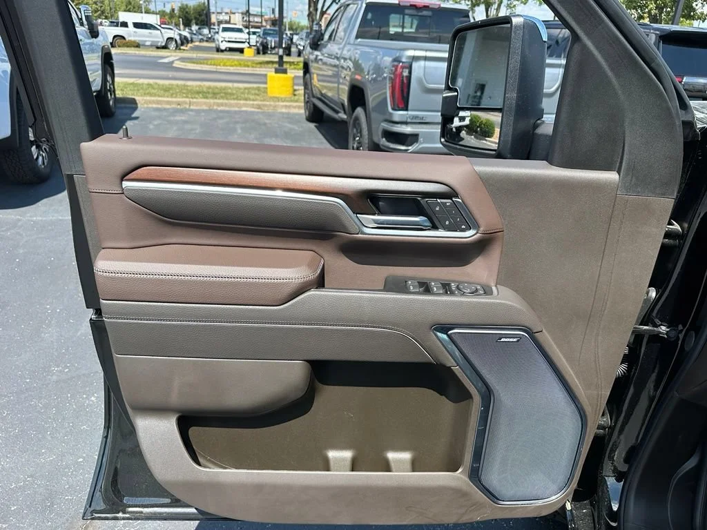 2026 GMC Sierra 3500HD Denali - Photo 12