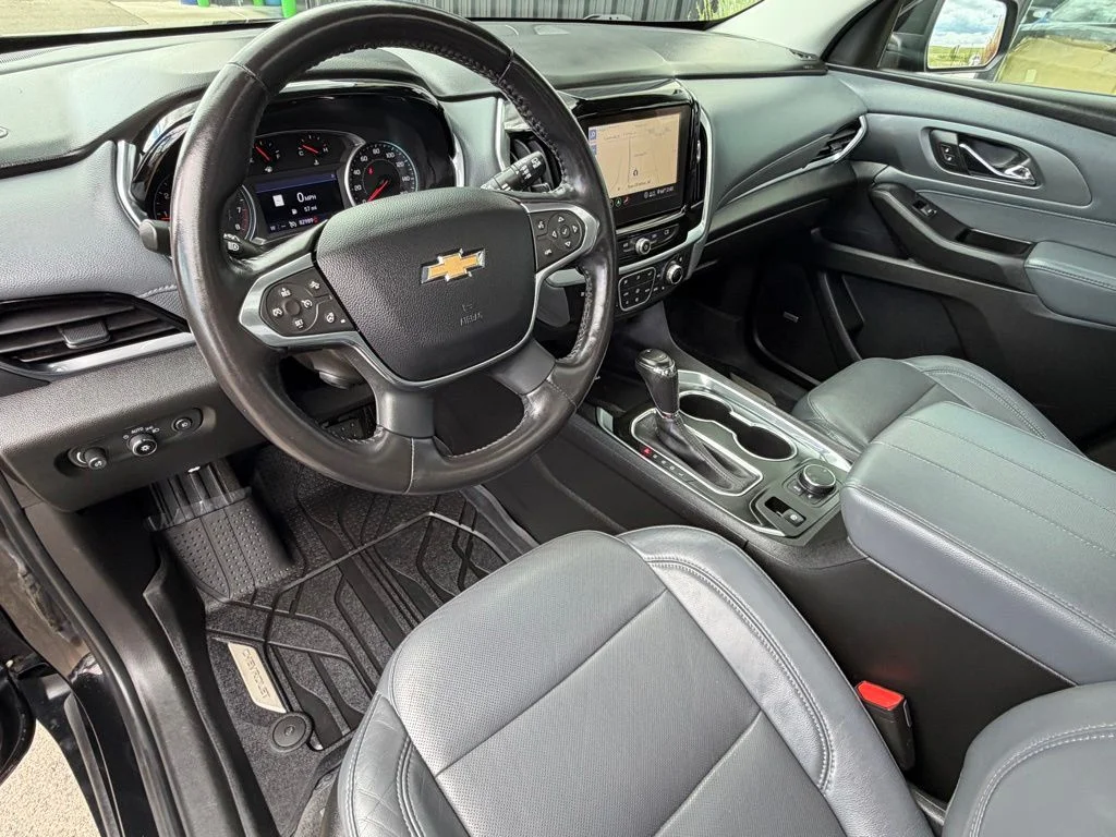 Used 2020 Black Chevrolet Premier image 10