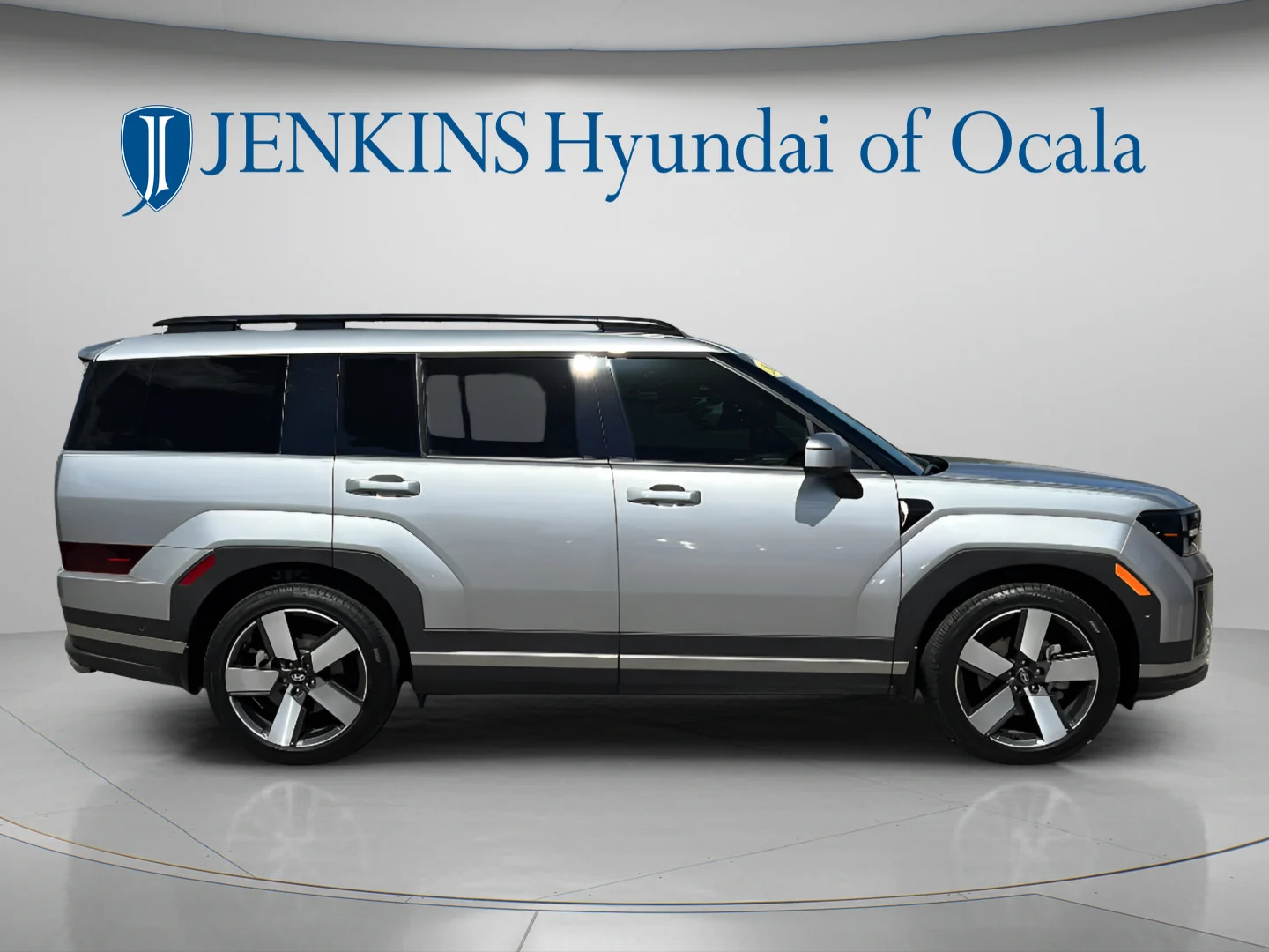 Used 2026 Shimmering Silver Hyundai Limited 7P image 3