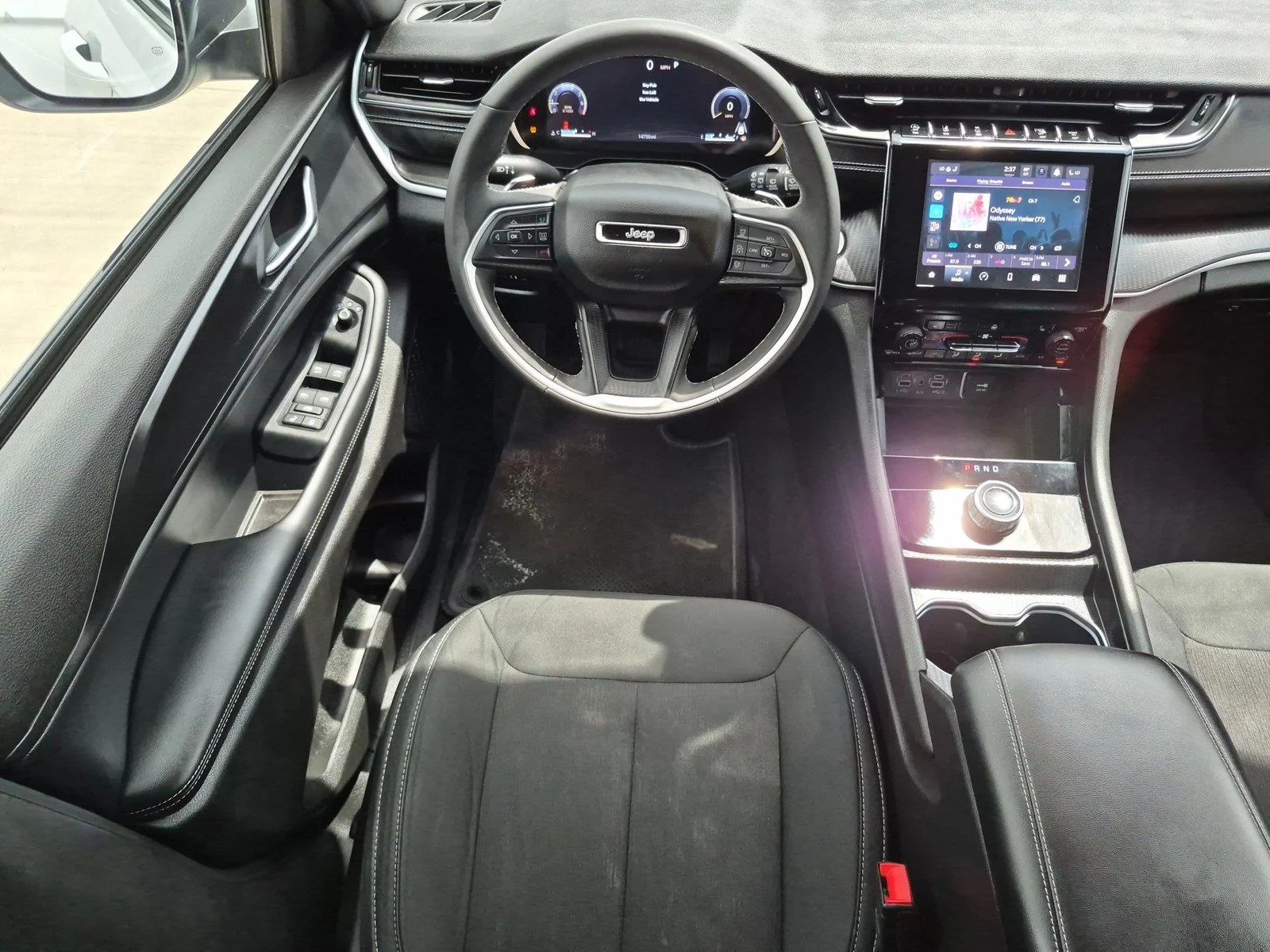 Used 2024 Bright White Clearcoat Jeep Laredo image 13